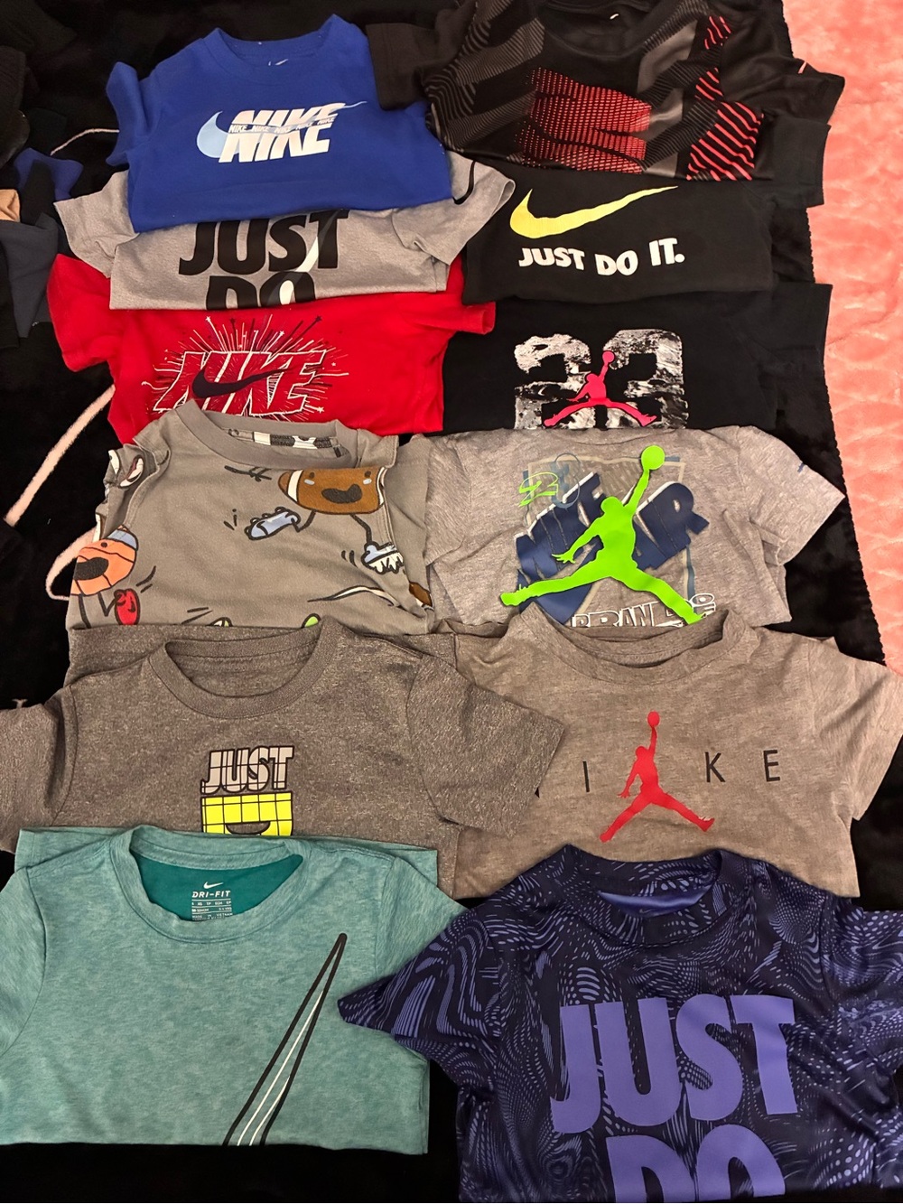 VIEWING Boys 4T Nike Summer